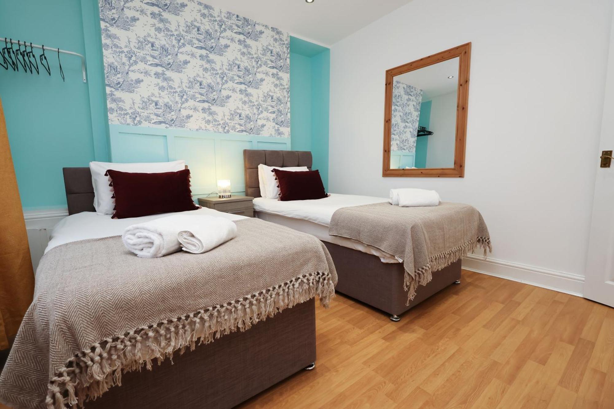Viewing Deck, On-Street Parking, Tv In Every Room Swansea Dış mekan fotoğraf
